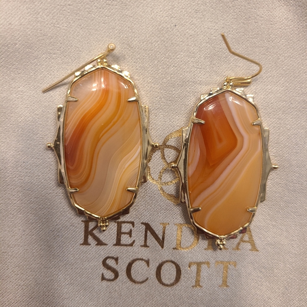 SOLD - Picture 4 of 7